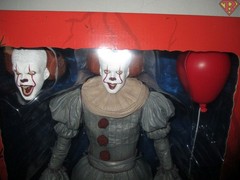 PENNYWISE IT Welcome to Derry 1/4 Scale 18″ inch Action Figure Neca MINT 2026
