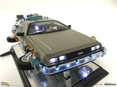 2018 Sideshow Back To The Future Levitating DeLorean – Kids Logic Company – NEW