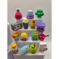 Shopkins Moose Toys Mixed Lot 22 Mini Figures Food Household Grocery Series