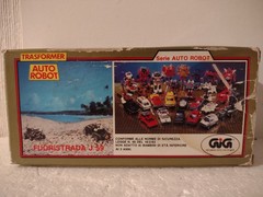Pre-transformers , Transformer Diaclone J 59 , Hound , TAKARA 1980 with pilot
