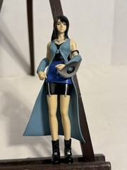 Final Fantasy Loose Figure Set Of 4 With Weapons C-7