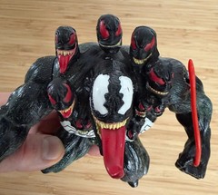 Vintage 1996 Toy Biz Marvel Spider-Man “Venom The Madness” Action Figure Toy