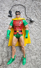DC Universe Classic Robin and Variant Figures (Mattel 2011) All accessories!