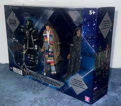 Doctor Who 5.5″ Action Figure Set 4th Doctor D84, Decayed Master New Toys Scarce