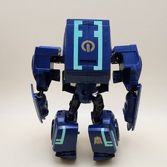 TRANSFORMERS Animated (2008) SOUNDWAVE 5″ Deluxe [COMPLETE, BUT READ]