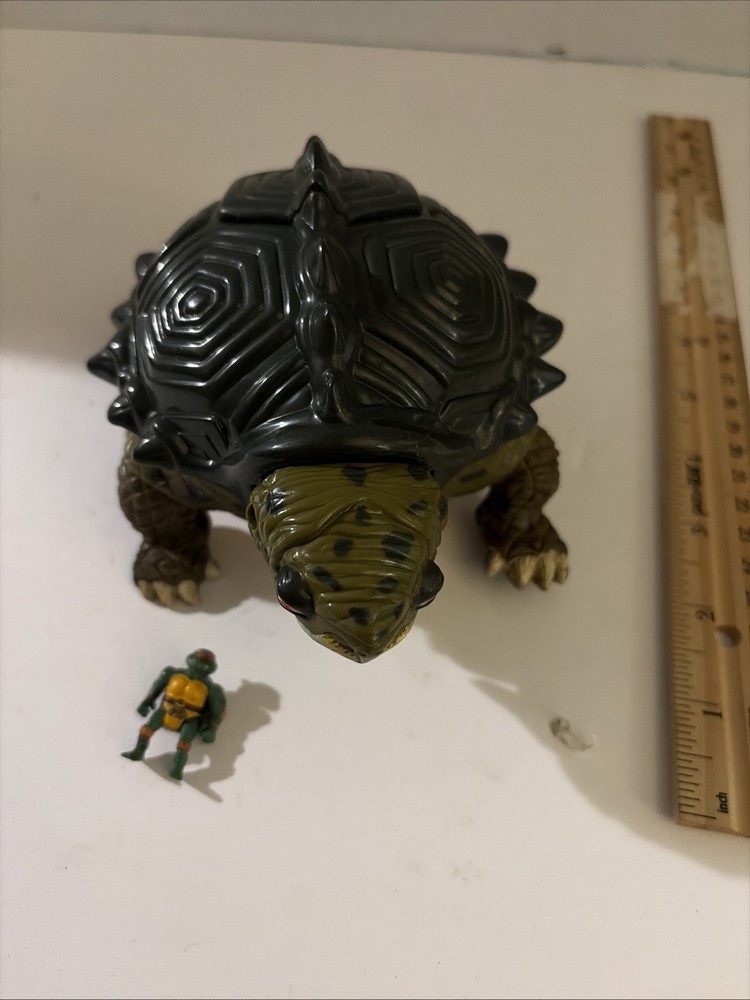 Ninja Turtle Vintage Micro Playset with One Mini Figure 1990s free unopened dvd