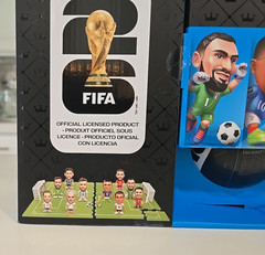 FIFA World Cup 2026™ Ballers Series 1 (4) Pack ZURU Build Your Pitch Soccer NIB