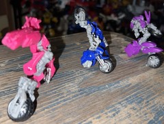 Hasbro Transformers Studio Series 52 Deluxe ROTF Chromia Arcee Elita-1