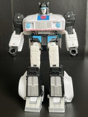 Hasbro – Transformers Studio Series 86-01 Deluxe Autobot – JAZZ – Action Figure
