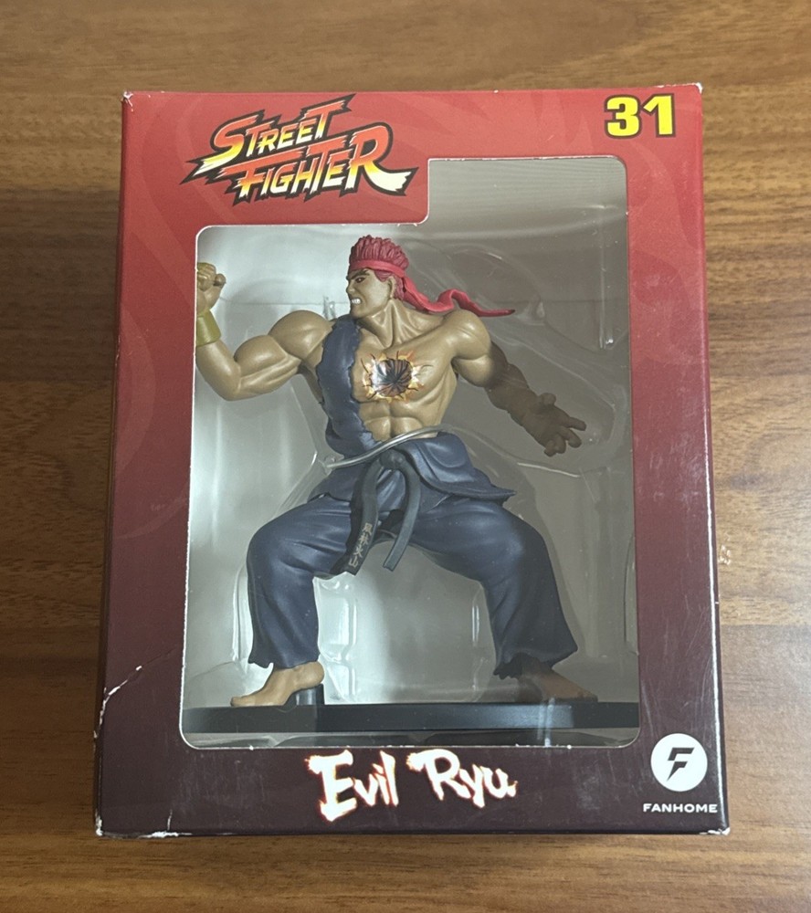 Fanhome Capcom Street Fighter #31 Evil Ryu Figure **READ**