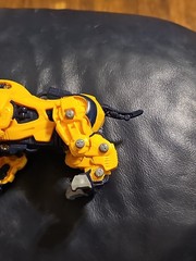 2002 Hasbro Tomy Zoids Zaber Sabre Tooth Yellow/black Action Figure Toy- AS/IS