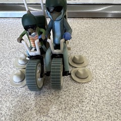 Regular Show Too Cool Mordecai & Rigby Cruiser Figures Lot of 2 With Hats