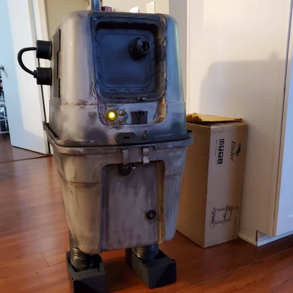 Gonk Droid Replica full scale droid 1:1 – Custom Build 