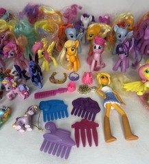 60+ Huge Lot My Little Pony Collection 2000’s Hasbro Mixed (Various Sizes/Years)