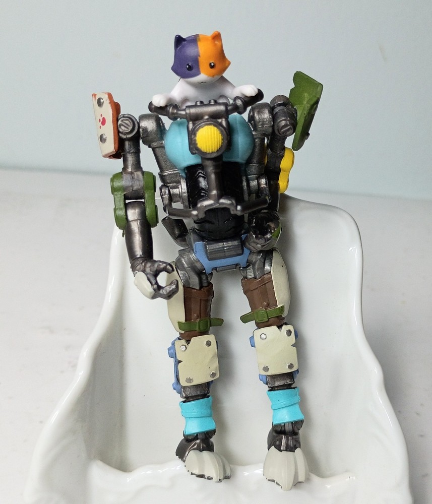 Fortnite Kit Robot Meowscles Figure 4.5″ Legendary Series No Weapons Jazwares