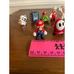 Nintendo Super Mario Odyssey Mini Figure Lot Mario Donkey Kong and more 16 pcs