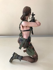 Play Arts Kai Quiet Metal Gear Solid MGS V The Phantom Pain Square Enix Used BIN