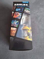 Jazwares Roblox Tower Heroes Demolitionist Deluxe Mystery Pack Series 3 w/ Code