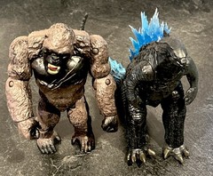 Godzilla vs King Kong Action Figure w/ Battle Damage 6″ Tall Playmates TOHO 2020