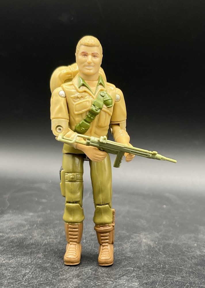 Vintage 1983 GI Joe Duke V1 Figure w/ Rifle & Backpack Broken Crotch