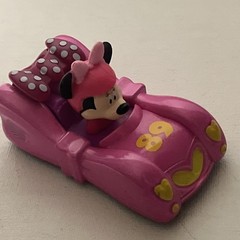 Disney Roadster Racers Minnie Mouse Pink Die cast Car #89 Toy (TC)