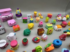 96 Shopkins Figures And Furniture 96 Pieces Multiple Series Moose