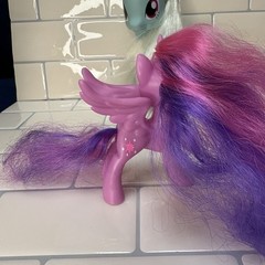 My Little Pony Mixed Lot Of 8 Characters Toys Hasbro Various Colors Sizes Used