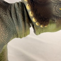Triceratops JP08 Jurassic Park Kenner 1993 Figure jp 08 dinosaur
