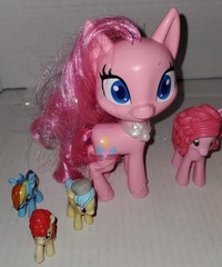 My Little Pony Lot 15 Total 1 Large (5 inch) & 14 Mini’s ( 1-2 Inches)
