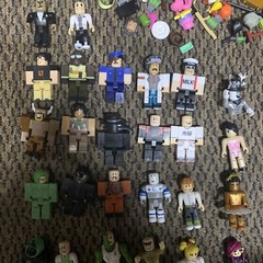 Roblox Toys Action Figures Lot With Accessories