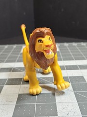The Lion King Fighting Action Adult SIMBA Vintage 1994 Disney Toy Figure Battle