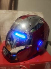 iron-man mk 5 wearable electronic helmet Yontyeq