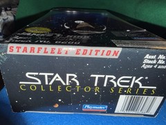 Star Trek Collector Series Captain James T Kirk Action Figure Playmates 1995 NIB