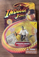 Hasbro Indiana Jones Figure 3.75″ Raiders of the Lost Arc W/Accessories