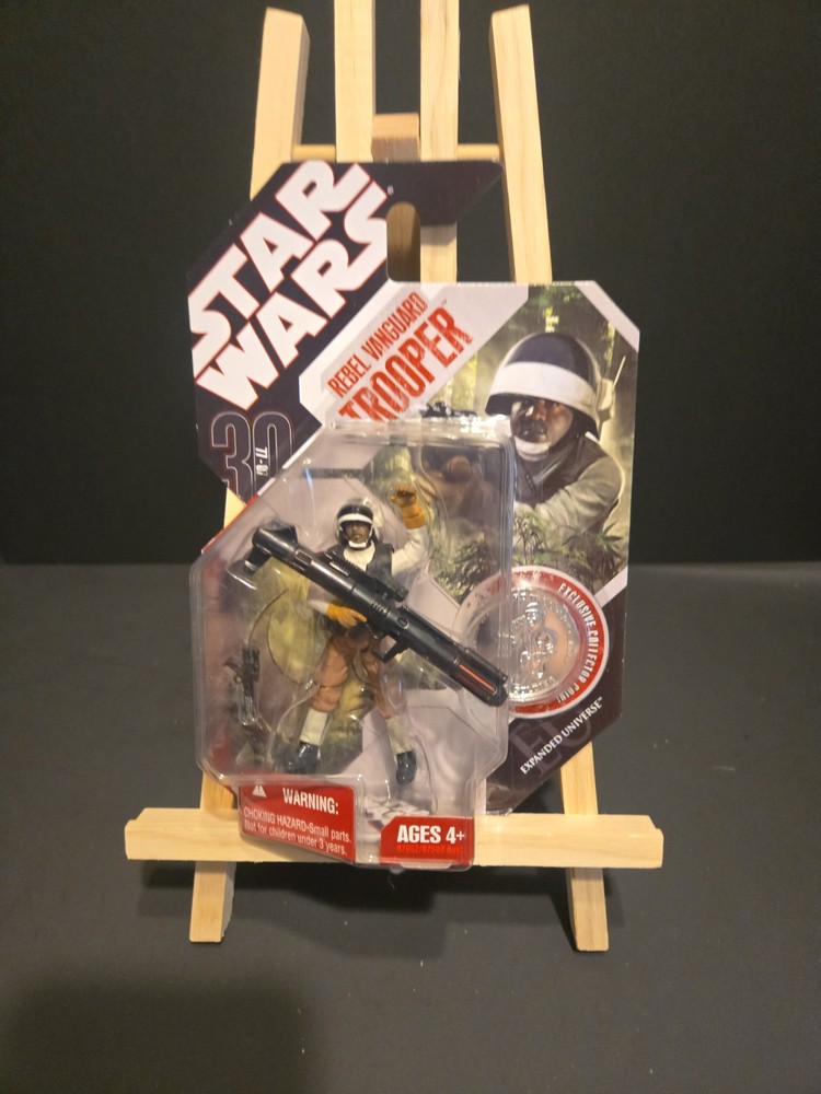 Star Wars Rebel Vanguard Trooper 3.75” Figure 30th Anniversary Expanded Universe