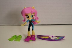 2016 My Little Pony MLP Equestria Girls Mini Fluttershy Beach Collection