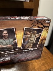 NECA Texas Chainsaw Massacre Hitchhiker and Nubbins Sawyer Action Figure Set NIB