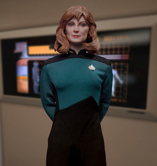 EXO-6 Star Trek: The Next Generation Dr. Beverly Crusher ESS Sixth Scale Figure