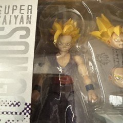 Bandai SH Figuarts Dragon Ball Z Super Saiyan Gohan 1.0 2010