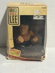 Round 5 Bruce Lee Titans Series 1 Vinyl Figure Enter The Dragon 5” DAMAGED BOX