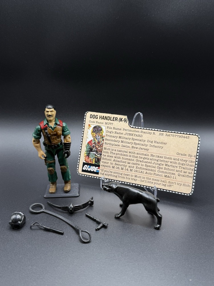 1984 GI Joe Dog Handler (K-9) Code Name: Mutt. (Complete)
