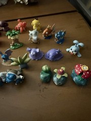 Pokémon TOMY figure vintage 1999 – multiple variations (Kanto region)