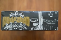 Mighty Morphin Power Rangers Black & Gold SPECIAL EDITION MEGAZORD 2261 NEW