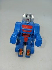 Vintage KO Transformers V World Fighting Animal Wild Cat Bootleg Go-Bot COMPLETE