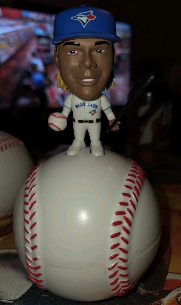 MLB SMOLS series 2 Toronto Blue Jays Vladimir Guerrero, NEW-OPEN Capsule