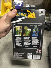 Pokemon Select Ice Cave Environment Pack Spheal Sneasel Figure Series 7 In Hand