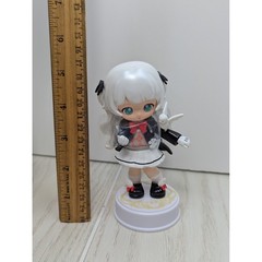 Simon Toys Teennar The High School Magic Club Figure White Magician Blind Box
