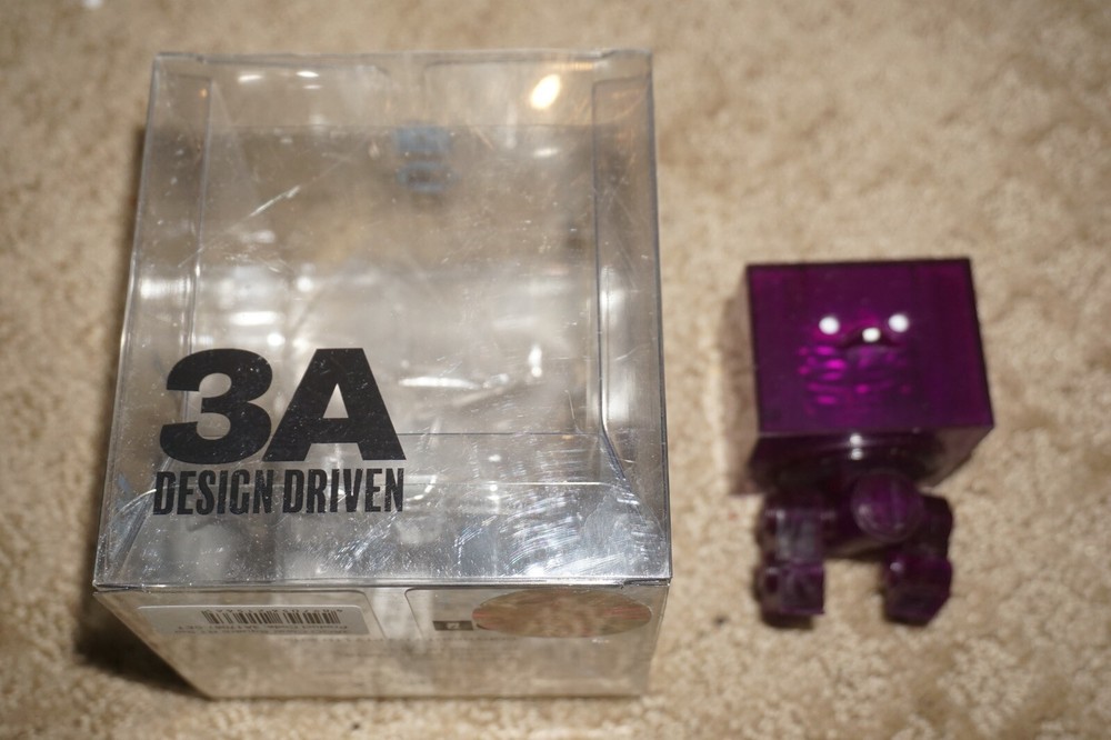 3A 3ago Square Brain Box Purple 3″ Figure