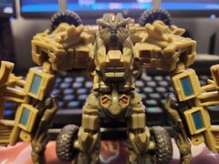 Transformers 2007 Mainline Deluxe Class Bonecrusher USED