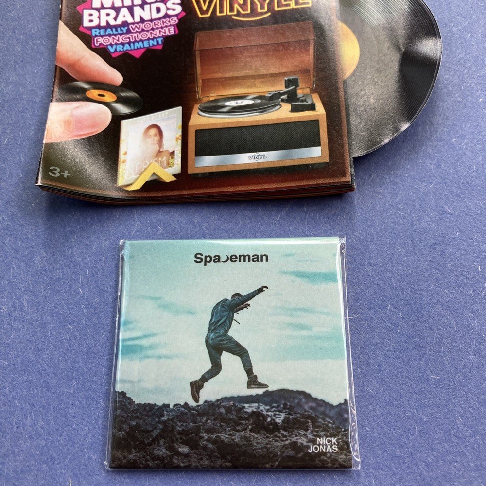 Mini Brands Vinyl Really Works Shawn Nick Jonas Delicious 🎶 Common